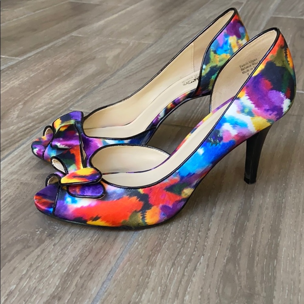 Multicolor Design Cutout Peep Toe Heels